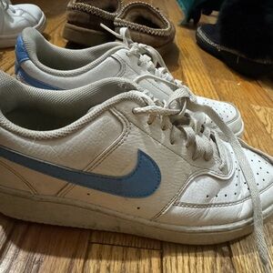 Nike White and Blue Women's Shoes